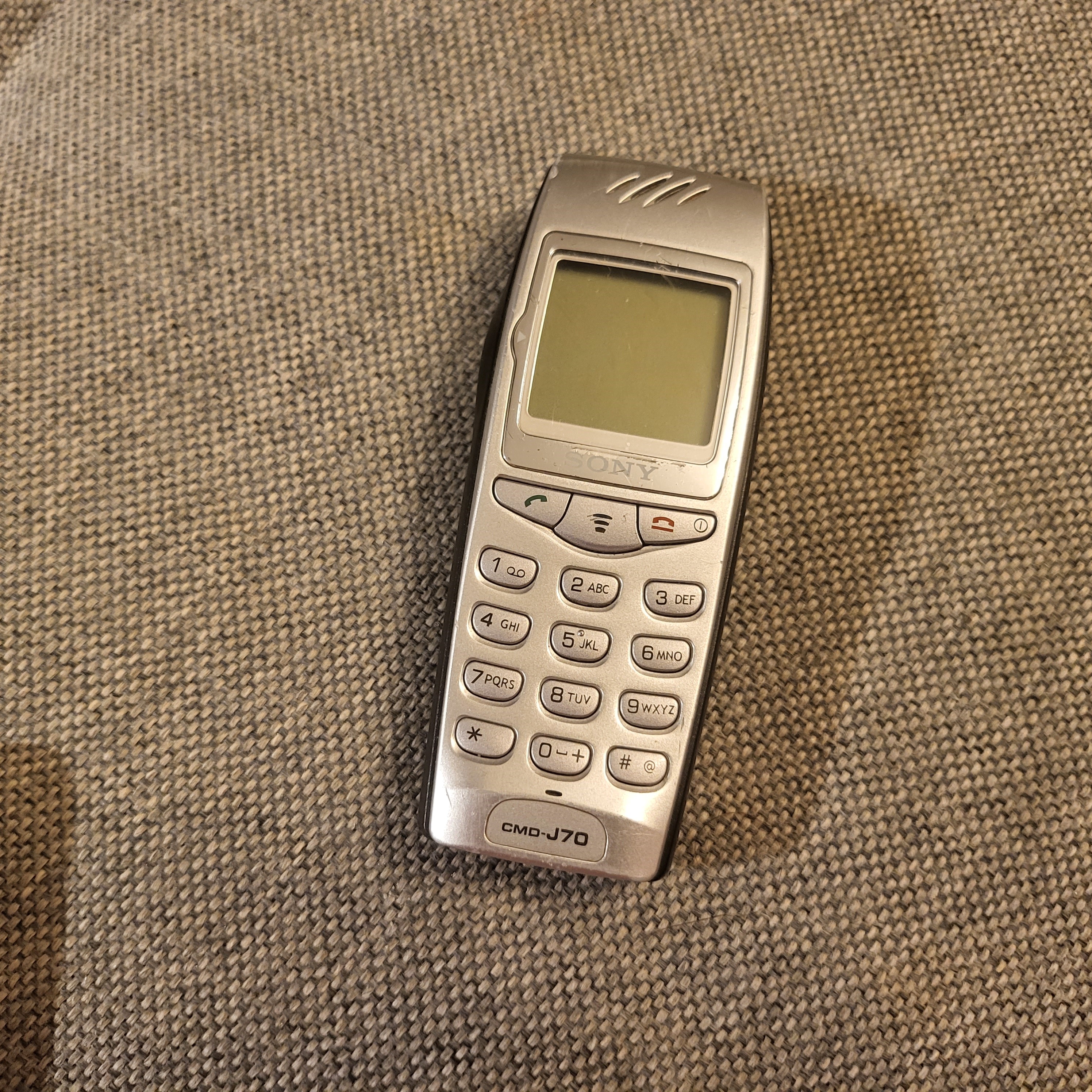 Sony CMD-J70